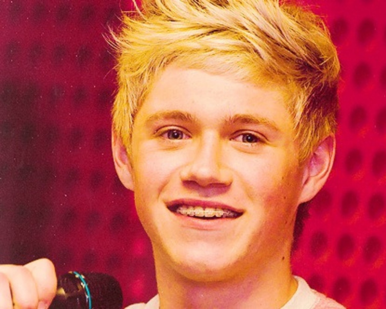 Niall Horan NiallHoran♥(1)